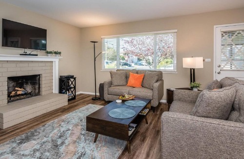 Baywood-Los Osos Cottage | Newly Remodeled Cottage