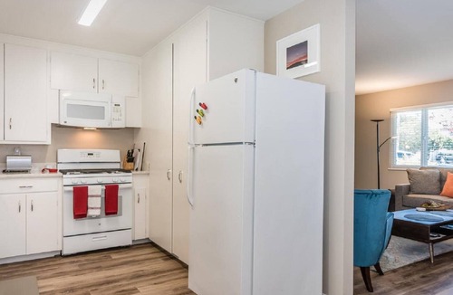 Baywood-Los Osos Cottage | Newly Remodeled Cottage