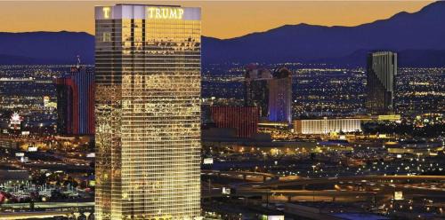Las Vegas Apartment | Newly Renovated Exquisite Trump Studio 1712 Great Views