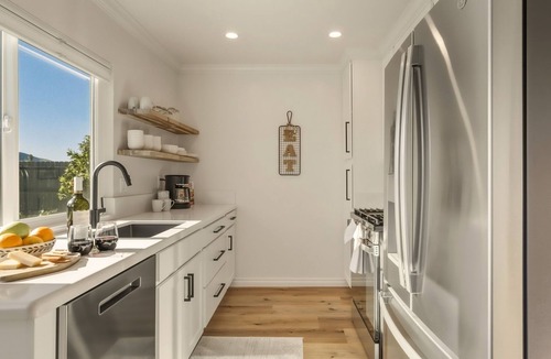 Buellton House | Newly Renovated, Spotless, Extended Stay