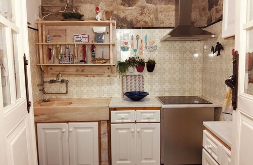 Sao Pedro da Afurada Cottage | Next to the Douro river, near the beach and the historic centers.