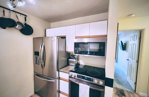 West San Jose Condo | Nice 1-bedroom Condo in Cupertino area - Great Location