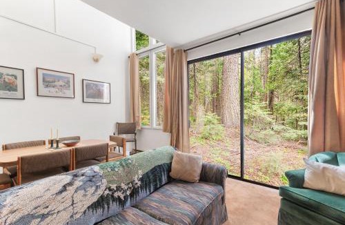 Bear Valley Apartment | Nice All-Season Condo in BV Village - Sundowner 9