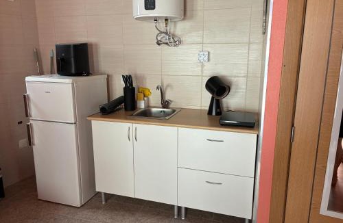 Fornos de Algodres House | Ninho na Estrela - Tiny house de pedra na Serra da Estrela