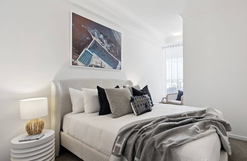 Gold Coast Apartment | Noctua - modern 2bedroom apartment in Hope Island