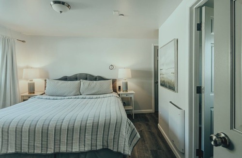 San Luis Obispo House | North Carriage House at Chateau Noland