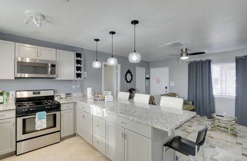 North Las Vegas Cottage | North Las Vegas Hideaway w/Grill < 10 Mi to Strip