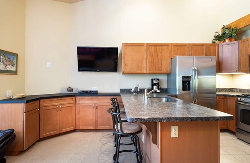 Truckee Condo | Northstar Ski-In/Ski-Out Condo
