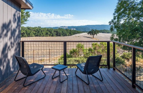 Templeton House | Oak & Vine Garden House | Luxury Wine Country Stay
