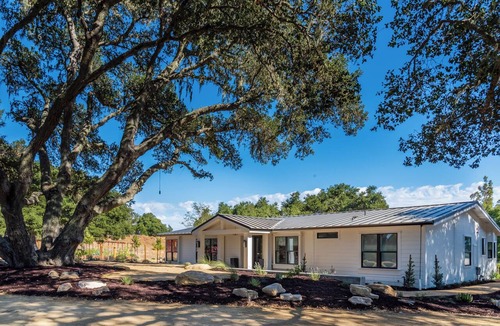 Templeton House | Oak & Vine Garden House | Luxury Wine Country Stay