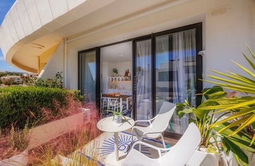 Porto de Mos Apartment | Ocean Apartment by ENDLESS SUN modern comfort seaview WiFi parking rooftop pool
