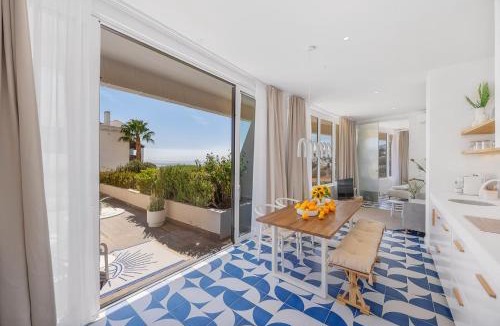Porto de Mos Apartment | Ocean Apartment by ENDLESS SUN I modern comfort, sea view, wi-fi, parking, heating