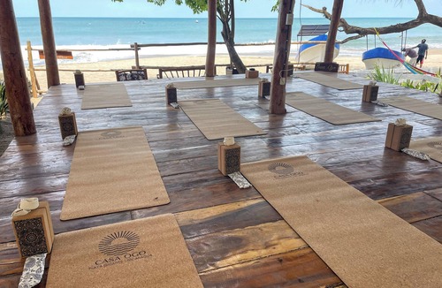El Gigante Apartment | Ocean/Beachfront Living ~Rustic Fishing Village w/Upscale Amenities HAVE IT ALL!