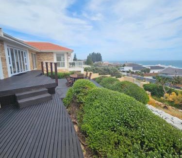 Kini Bay House | Ocean Fantasy