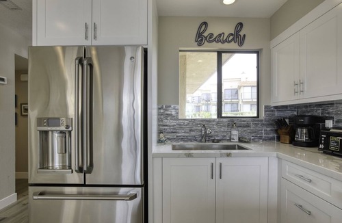 Downtown Condo | Ocean Front 3 bed 2 bath