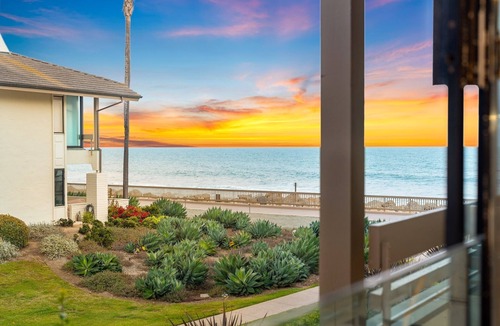 Montecito House | Ocean Front, Great 4 Families, Walk To Beach, Pool