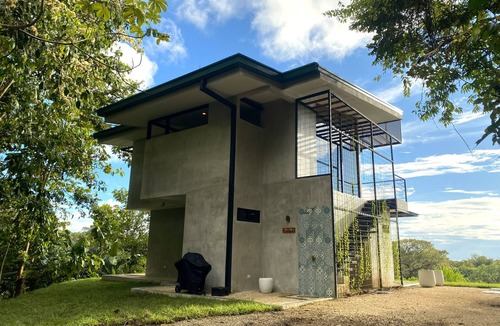 Ciudad Cortes House | Ocean & Sunset Views - Private Pool Jungle Retreat in Ojochal - Casa Rosa