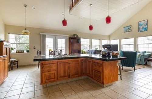 Grover Beach House | Ocean-View 2 Bedroom Home Sleeps 6 Steps From Beach & Train Station, Pets OK