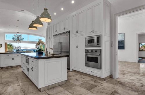 Central Malibu House | Ocean View Malibu Home by Escondido Beach