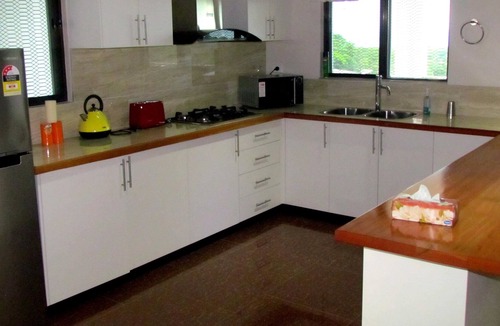 Cuvu House | **Ocean View** Whole house