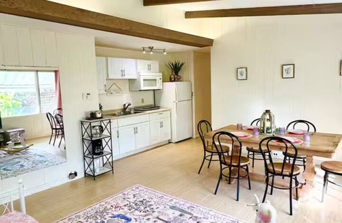 Ewa House | Oceanfront 2BR Beach House AC WiFi Private Yard Direct Ocean Access