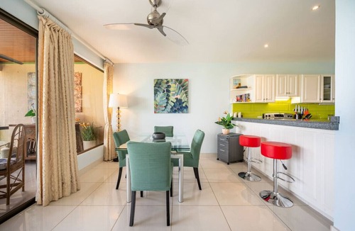 Playa Flamingo Condo | Oceanfront Condo with Pool & Stunning Views