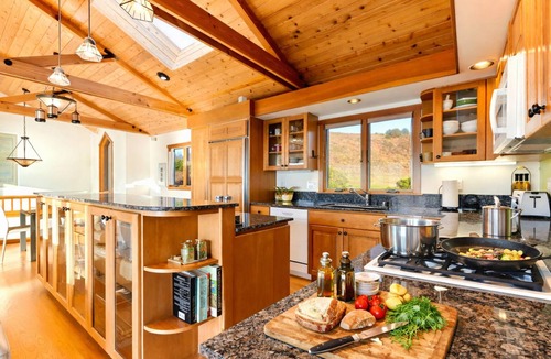 Philo House | oceanfront sanctuary michelin-adjacent & 180° view