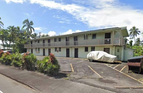 Keaukaha Condo | Oceanfront Views Balcony + Top Hilo Location
