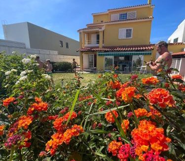 Linda-a-Velha Villa | Oceans house - Pool, Sauna, 26 Sleeps, 7m to beach