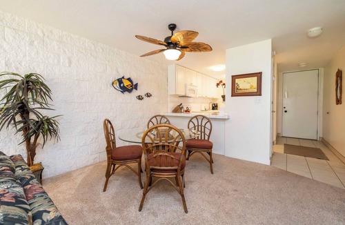 Maalaea Condo | Oceanview Ground Floor Condo Kanai A Nalu 108 in Maalaea with Pool and View