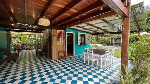 Cocles House | Olingo - Family Caribbean House in Cocles 4 Bedrooms little Pool