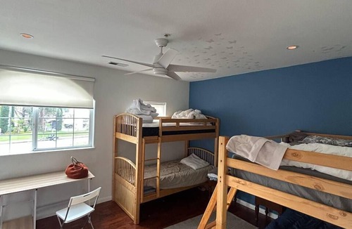 Fair Oaks Bed & Breakfast | Olive Startup House Menlo Park