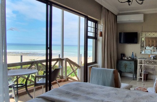Jeffreys Bay House | On the Beach Guesthouse