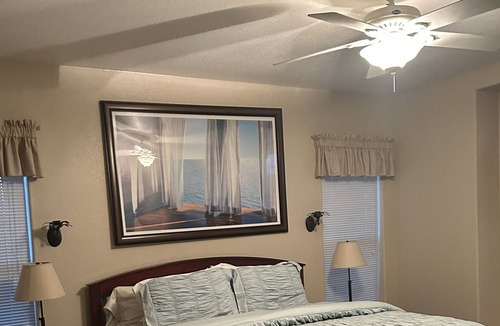 Mohave Valley House | On the River with a beautiful beach steps away....