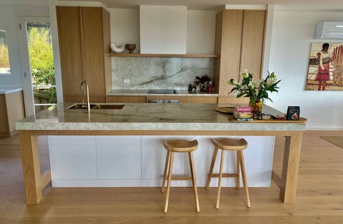 Rye House | On Top of the World - Incredible Bay views with massive outdoor undercover deck