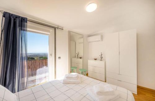 Malveira da Serra House | One haven with stunning views