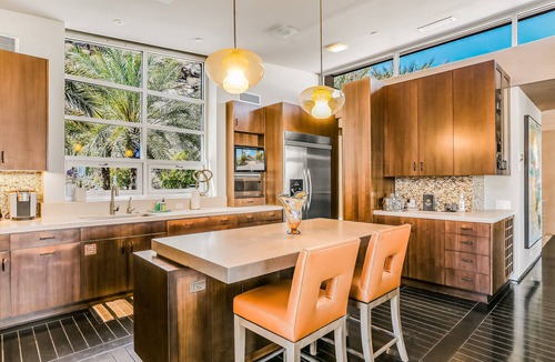 The Mesa House | One-of-a-kind luxury home with private pool & spa, WiFi, AC & on-site ruins