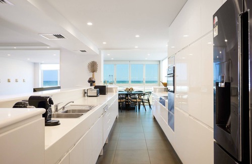 Main Beach House | One of Gold Coast's Premier Properties