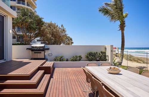 Main Beach House | One of Gold Coast's Premier Properties