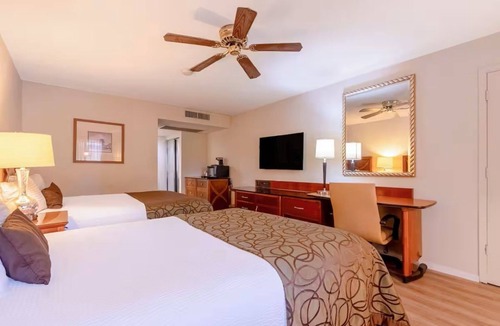 Yuma Townsite Hotel | Onsite Outdoor Pool | Minutes from Downtown Yuma | 4 Rooms
