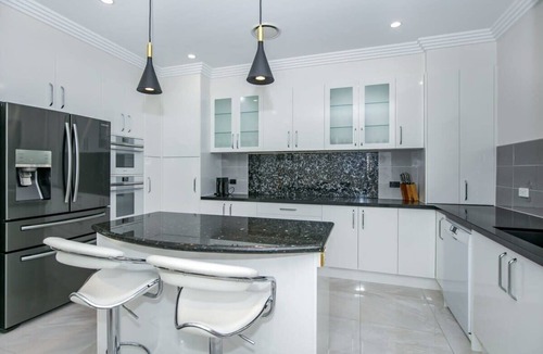 Main Beach Villa | Opulence By Khove Sum