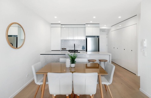 Broadbeach Apartment | Opus Broadbeach