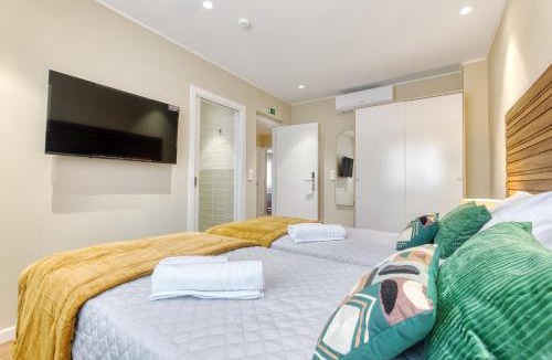 Odivelas House | Orange Inn