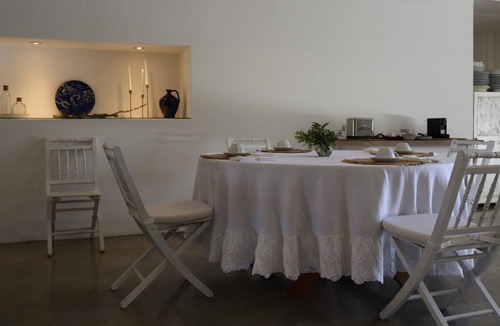 Agostos Bed & Breakfast | Os Agostos
