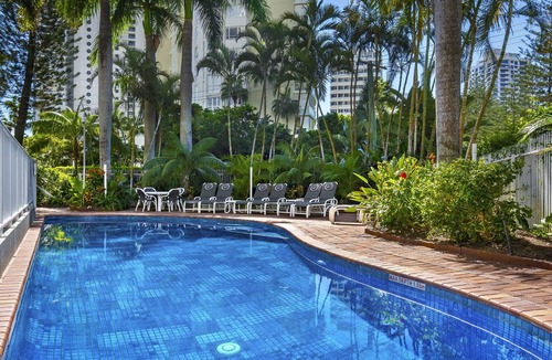 Main Beach Apartment | Oscar on Main Resort