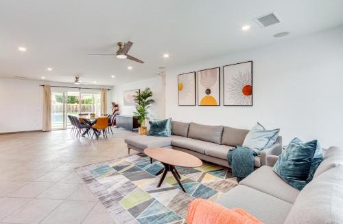 Racquet Club South House | Outdoor Entertainment: Palm Springs Group Escape