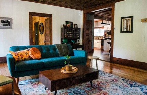 Sugar Pine Cabin | Ouzel Creekside Cabin - Yosemite Historic Retreat