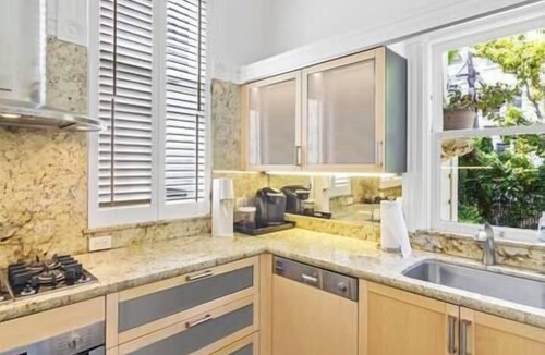 Pacific Heights House | Pacific Heights Grand Victorian Top Floor Kitchen