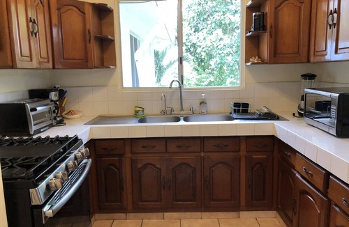 Pacific Marlin House | Pacific Marlin 5 min to town and steps from Jesus Statue Great Views!