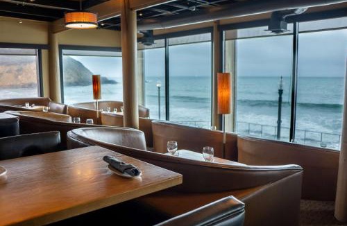 Rockaway Beach Hotel | Pacifica Lighthouse Hotel Trademark Collection by Wyndham